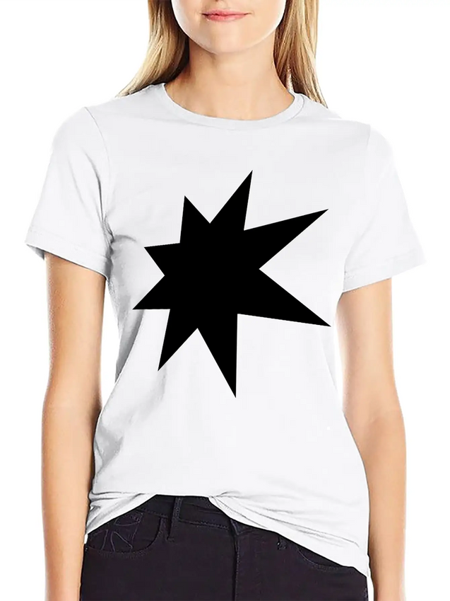 3D Star Classic Crew Neck Graphic Tee – Everyday Minimal Look